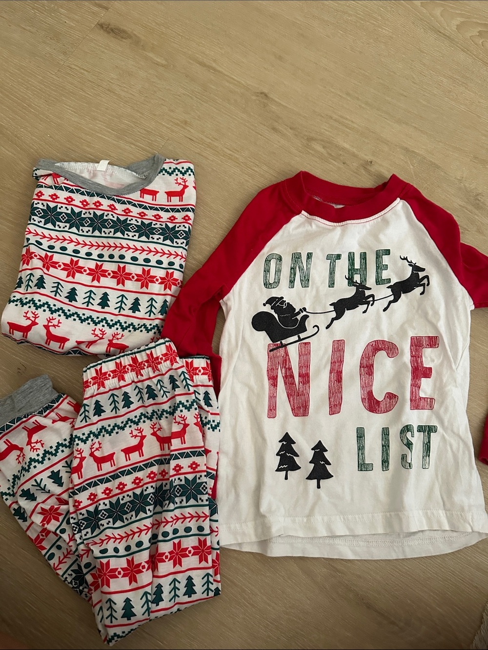 Kids Holiday 'On The Nice List' top and Pajama Set - Red & White